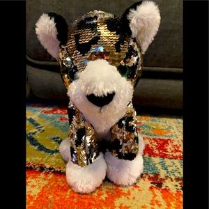 𝙻𝚎𝚘𝚙𝚊𝚛𝚍 𝚏𝚕𝚒𝚙 𝚜𝚎𝚚𝚞𝚒𝚗 𝚙𝚕𝚞𝚜𝚑